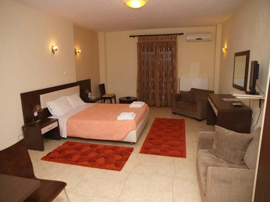 Hotel Panorama Áyios Pandeleḯmon Zimmer foto